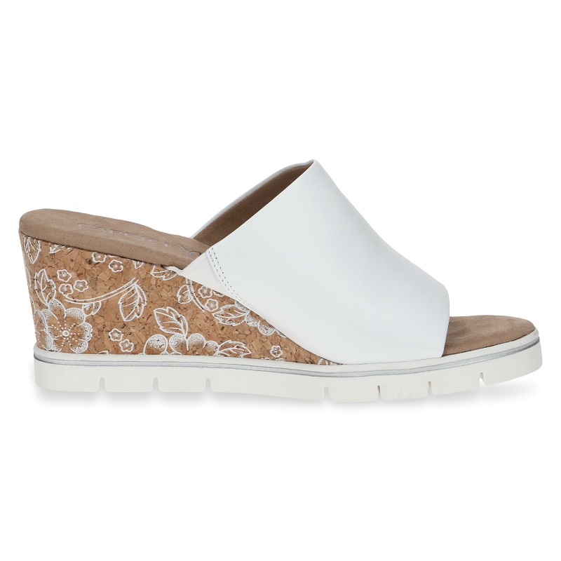 Pantofle Caprice 9-27208-20 Bílá