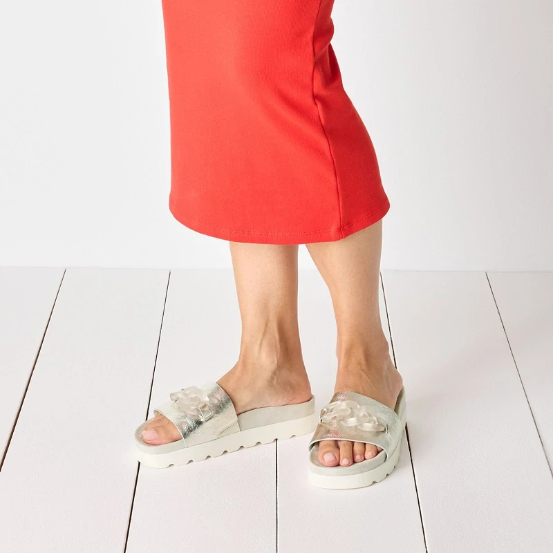 Pantofle Tamaris 1-27411-44 Stříbrná